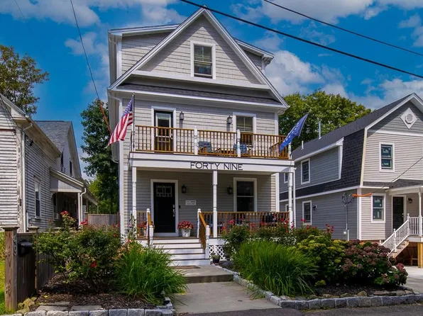 49 Remington St, Warwick, RI 02888