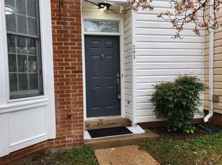 202 W Park Dr, Stafford, VA 22554