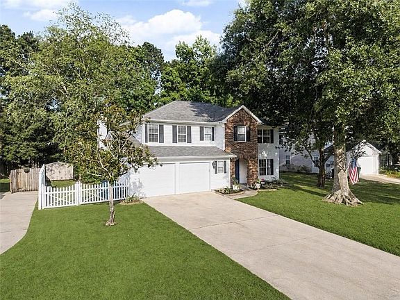 2nd image of 67144 Locke St