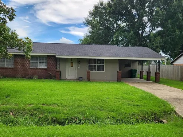 13 River Park Dr, Hahnville, LA 70057