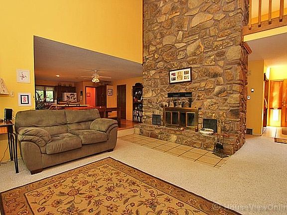 3rd image of 509 Otto Dr