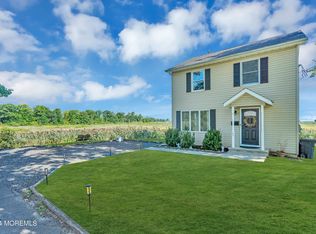 44 Ravine Way, Keyport, NJ 07735