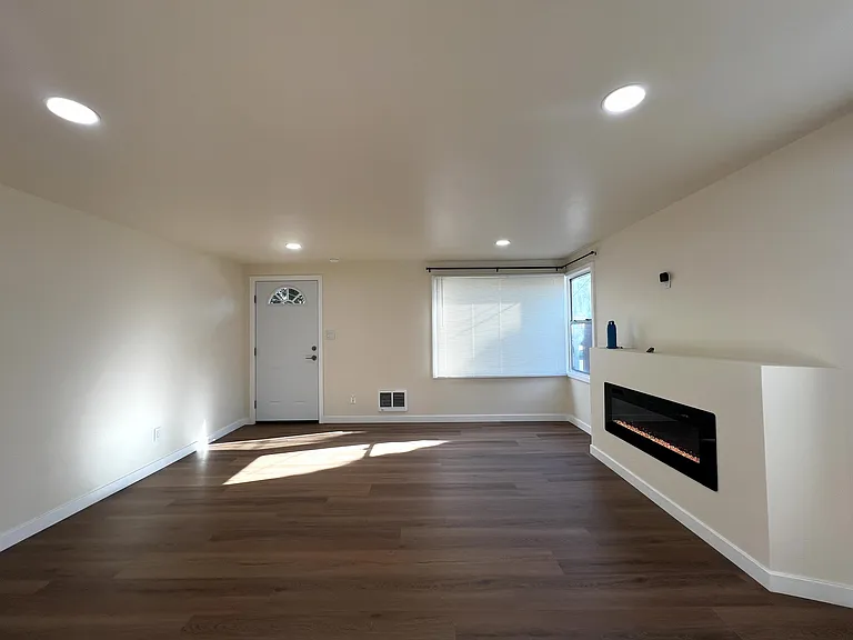 3404 SE 5th St — Photo 23