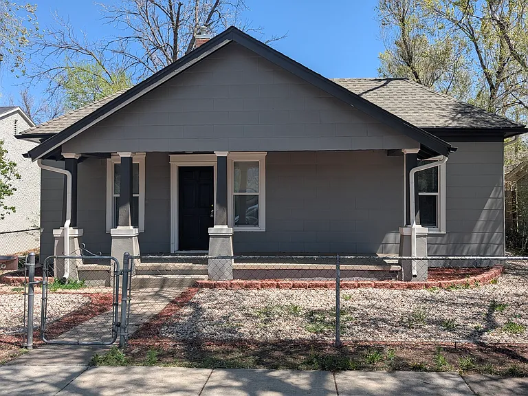 1016 W Cucharras St — Photo 1