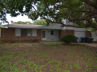 1904 Beacon Way, Fort Worth, TX 76140