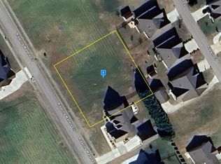 1246 Rippling Waters Cir, Sevierville, TN 37876