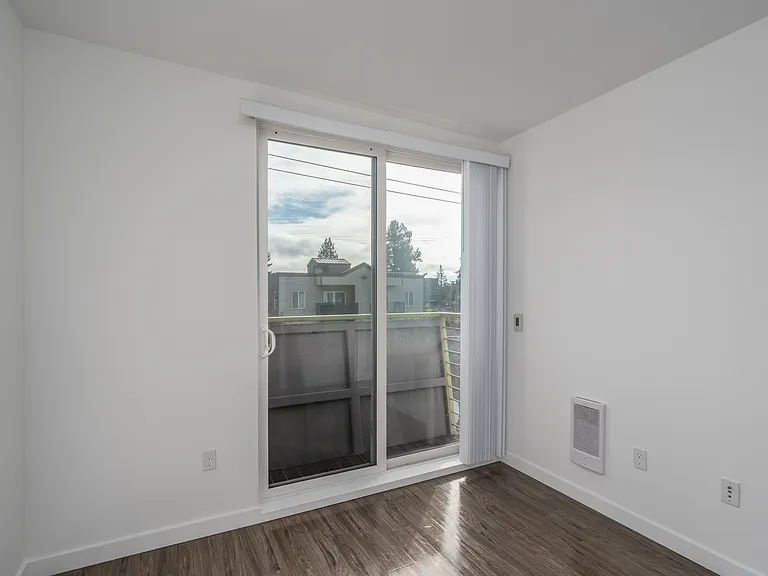 Greenwood Place Apartments — Photo 24