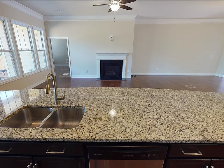 664 Scarlet Baby Dr — Photo 26