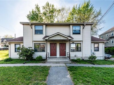 12 Northeast St, Woonsocket, RI, 02895