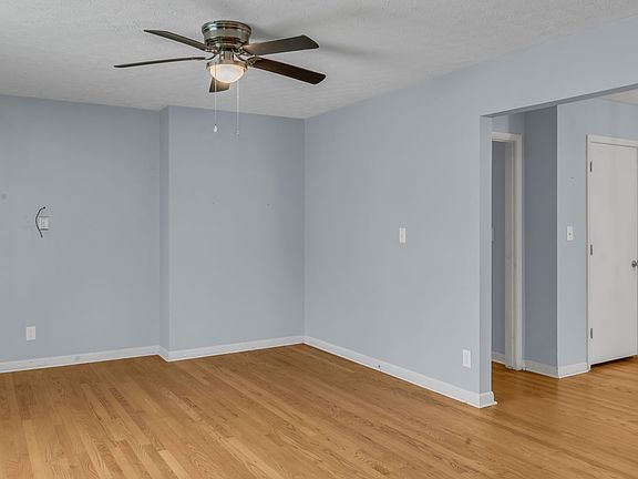 5th image of 227 Hale Ave