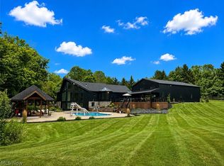 2245 Thoroughbred Dr, Wadsworth, OH 44281