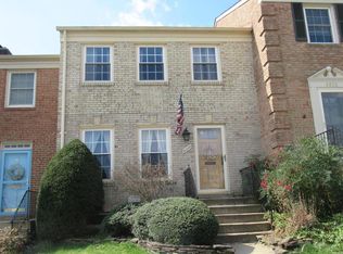 9221 Graceland Pl, Fairfax, VA 22031