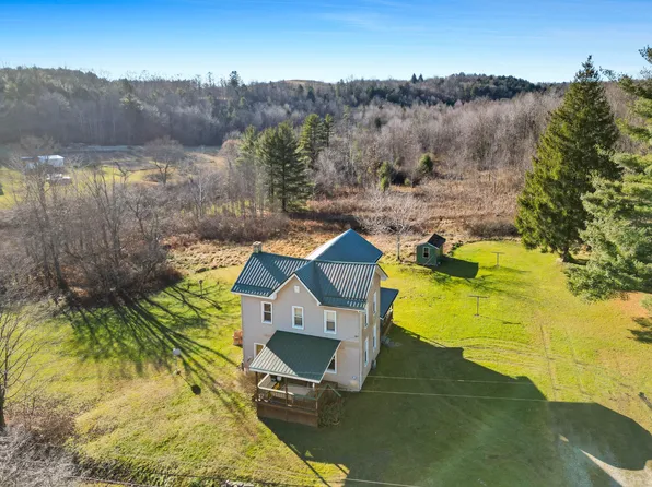 229 Cooper Ave, Irvona, PA 16645