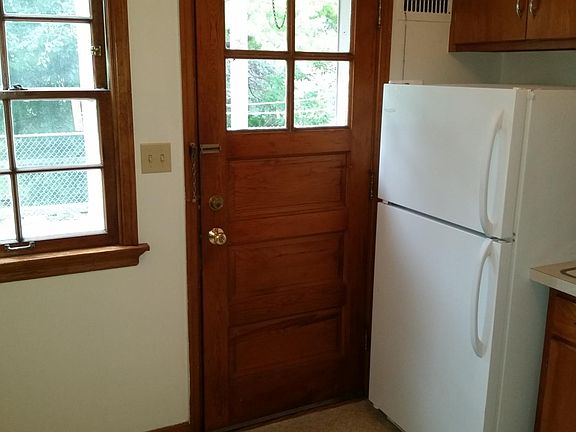 5th image of 8333 W North Ave