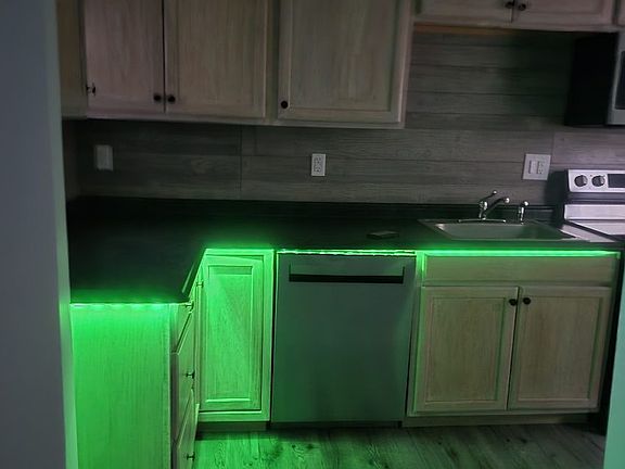 2nd image of 238 Springfield St #1