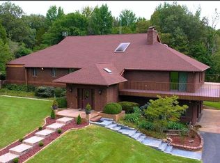 5082 Poplar Ln, Metropolis, IL 62960