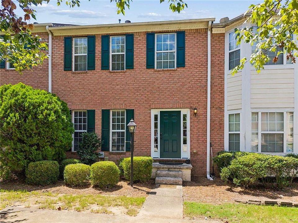 1st image of 2076 Pinnacle Pointe Dr
