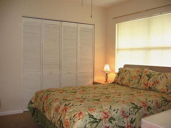 5th image of 87 N Collier Blvd APT I1