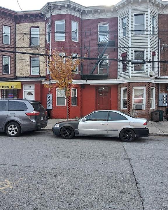 1st image of 177 Renwick St
