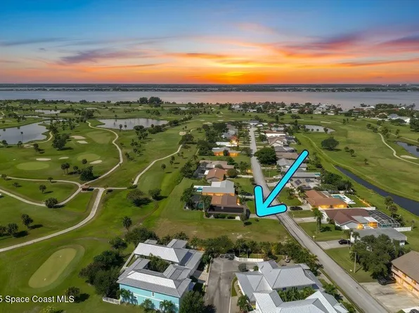 10 Fairway Dr, Cocoa Beach, FL 32931