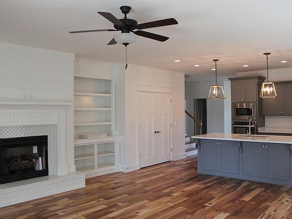 5th image of 2922 Cason Ln
