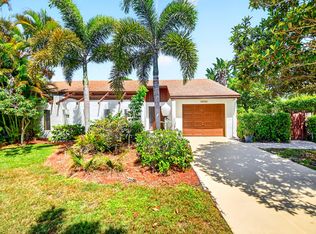 6747 Starkeys Place, Lake Worth, FL 33467