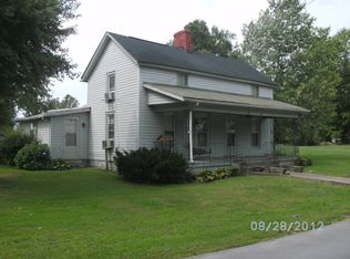96 E Kentucky Ave, Junction City, KY 40440