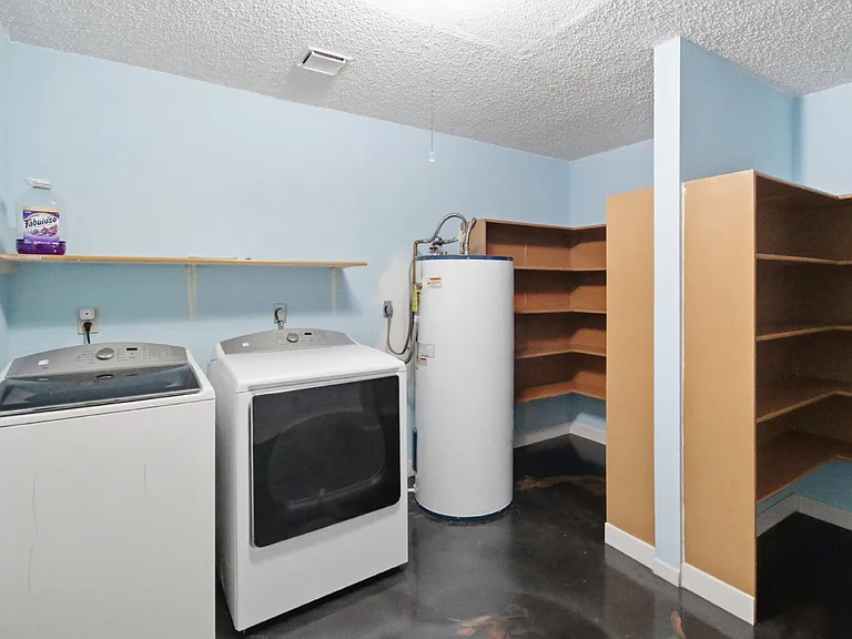 3840 Forsyth Park — Photo 15