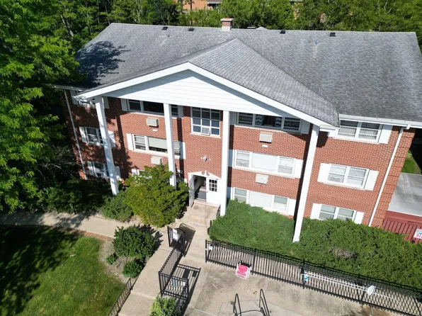 225 Country Club DRIVE #1C, Lake Geneva, WI 53147