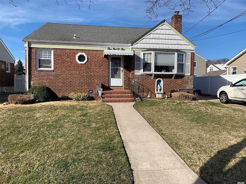 2nd image of 191 Jerusalem Ave