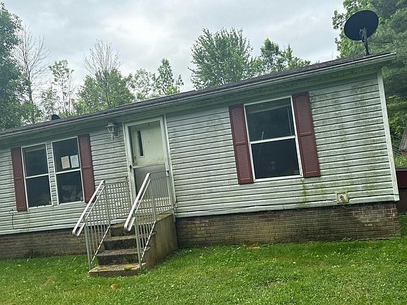 2nd image of 3881 Kinsman Rd NW