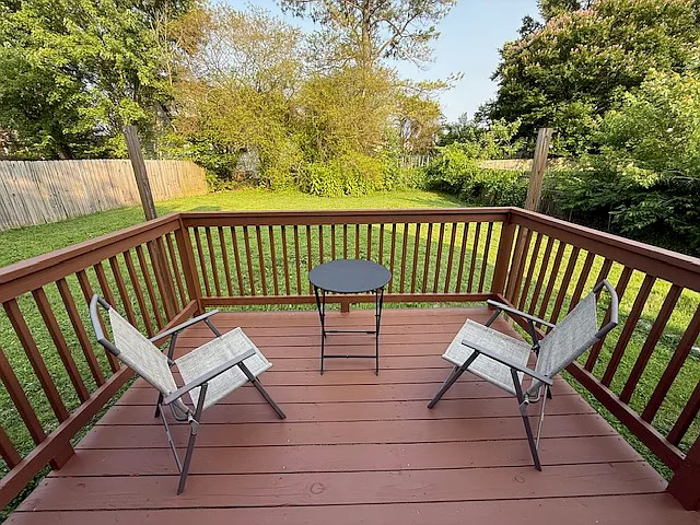 2011 Windroe Dr — Photo 19