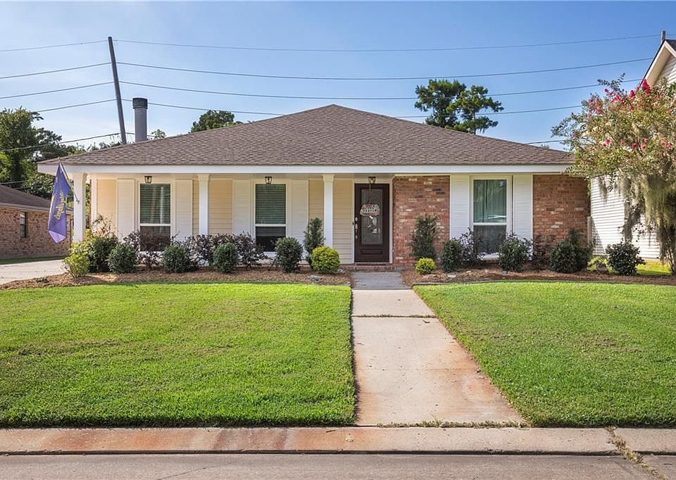 1st image of 247 Villere Dr