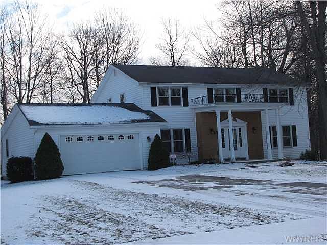 1st image of 85 Fernwood Ln
