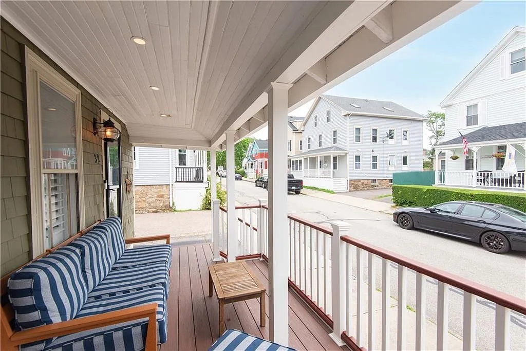 3 bed, 1.5 bath, 1243 sqft, $3,500 — Photo 4