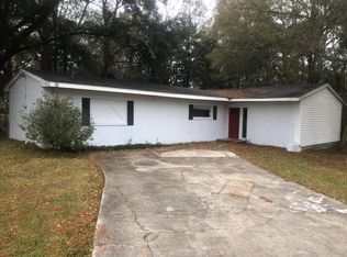 809 Crestview Dr, Hattiesburg, MS 39401