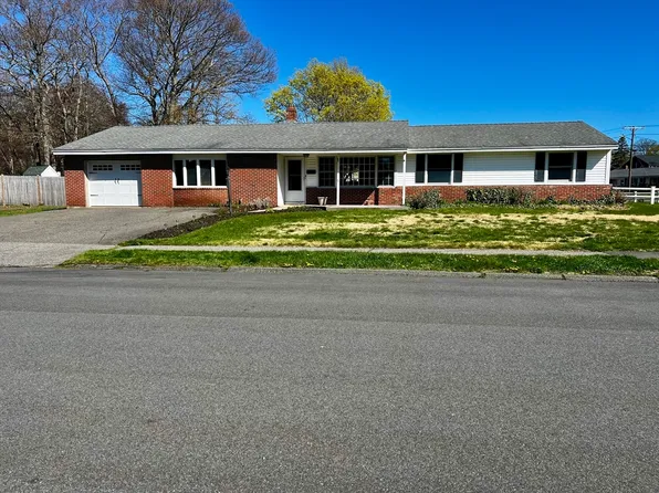 1 Perkins Rd, Danvers, MA 01923