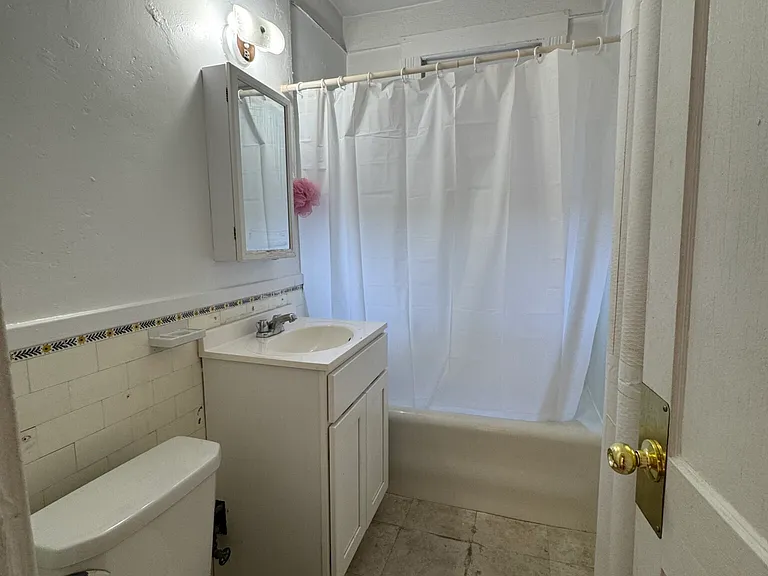 1630 Commonwealth Ave #35 — Photo 6