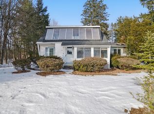 210 E Longmeadow Rd, Hampden, MA 01036