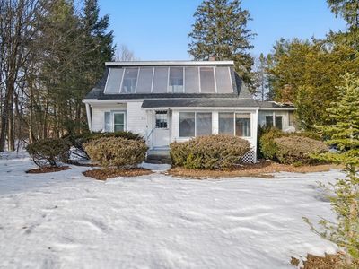 210 E Longmeadow Rd, Hampden, MA, 01036