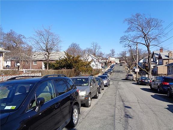4th image of 4042 Secor Ave