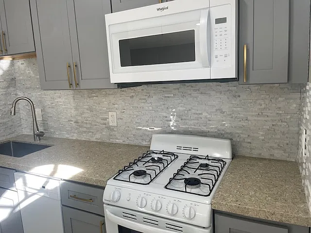21200 Cedar Ln — Photo 3