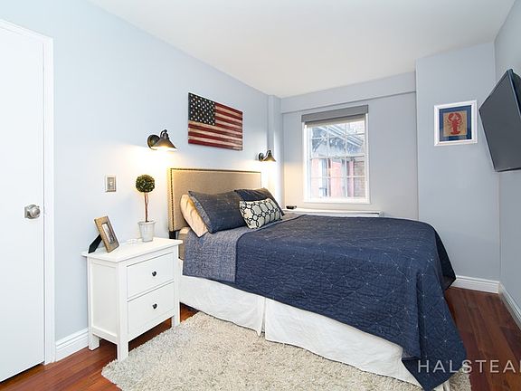 3rd image of 132 E 35th St APT 5K