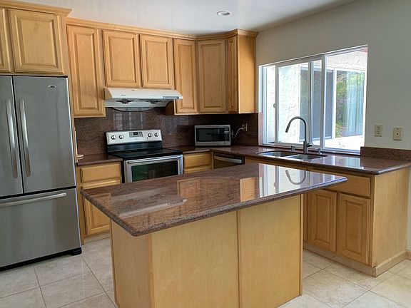 2nd image of 21608 Rosario Ave
