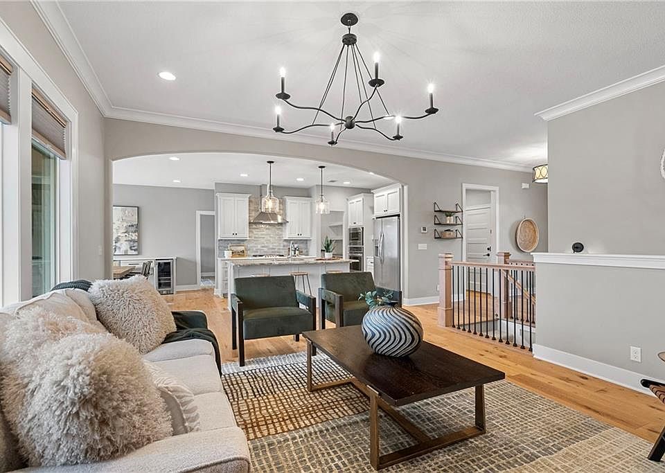 22275 W 98th Ter, Lenexa, KS 66220 | Zillow
