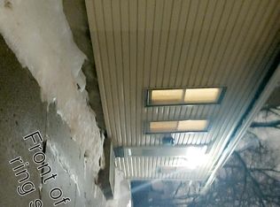 615 Raymond St, Elgin, IL 60120