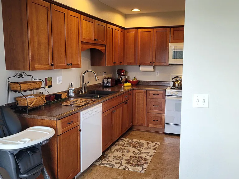 200 W Maberry Dr — Photo 19