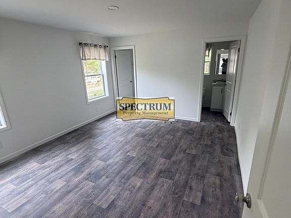 3rd image of 17 Donald St #1