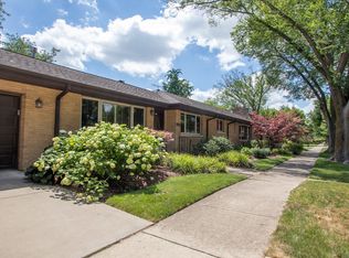 1447 Monroe Ave, River Forest, IL 60305