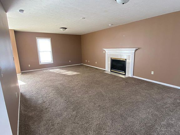 3rd image of 51409 Milan Ct